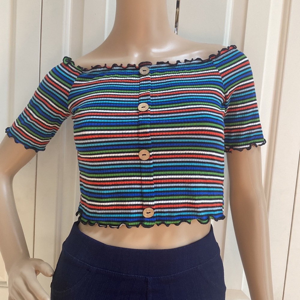 Ambiance Womens S/M Crop Top. Ribbed, ruffle, buttons, striped. So cute and fun.